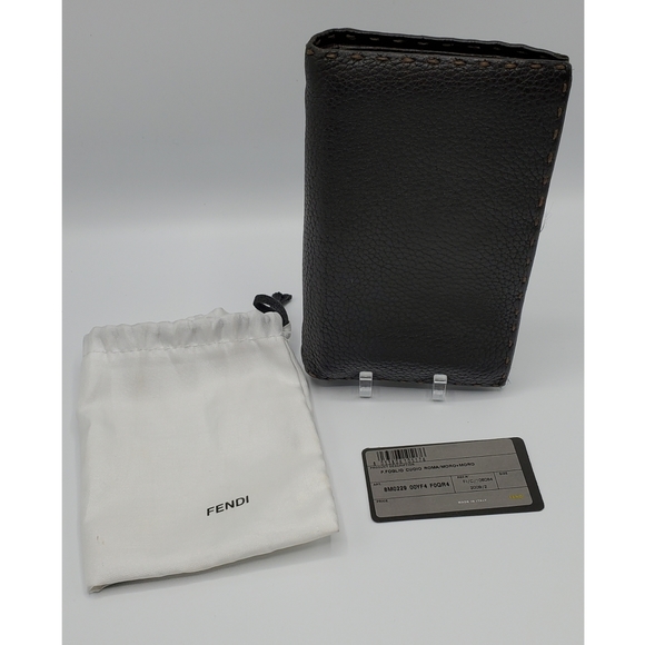 Authentic Preowned Fendi Wallet - Picture 1 of 9